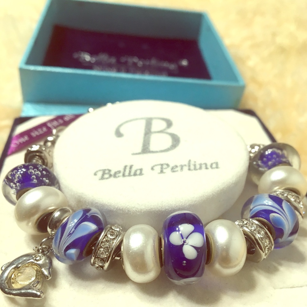 Bella Perlina Blue Dolphin Charm Bracelet